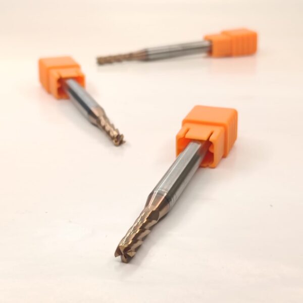 Carbide End Mill 55 Hrc GEN-4F 4.0xD6x15x75 - Image 4