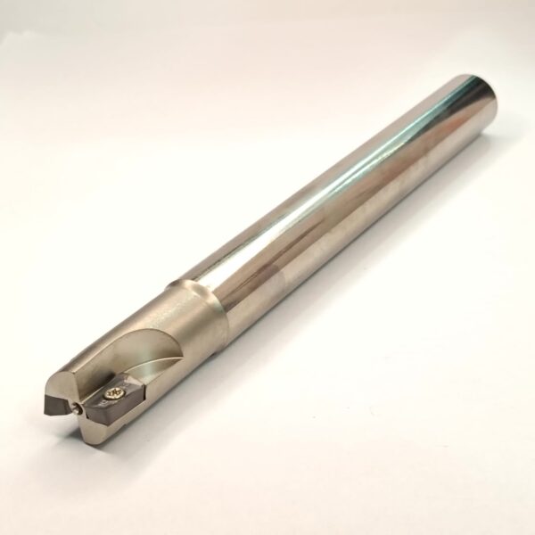 INDEXABLE MILLING CUTTER 90° - BAP300R 16-C16-150 - Image 3