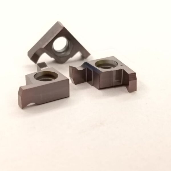 GER 150 B FT 2030 - Carbide Grooving insert - Image 2