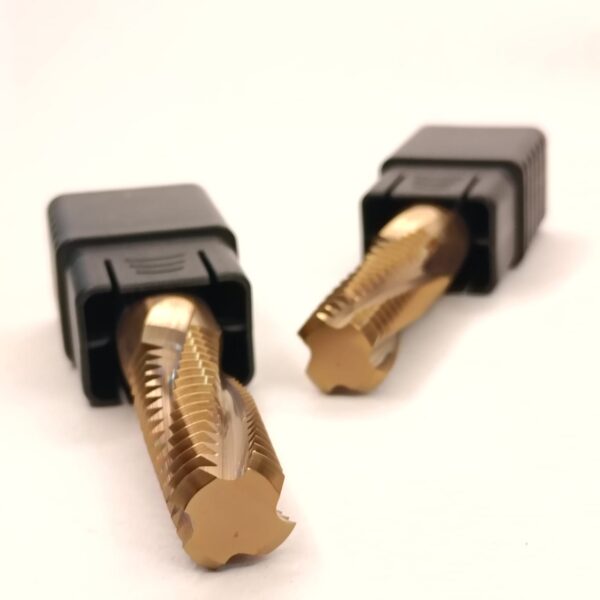 THR QM 5.0x0.8-D4 Full Teeth Carbide Thread Mill - Image 3