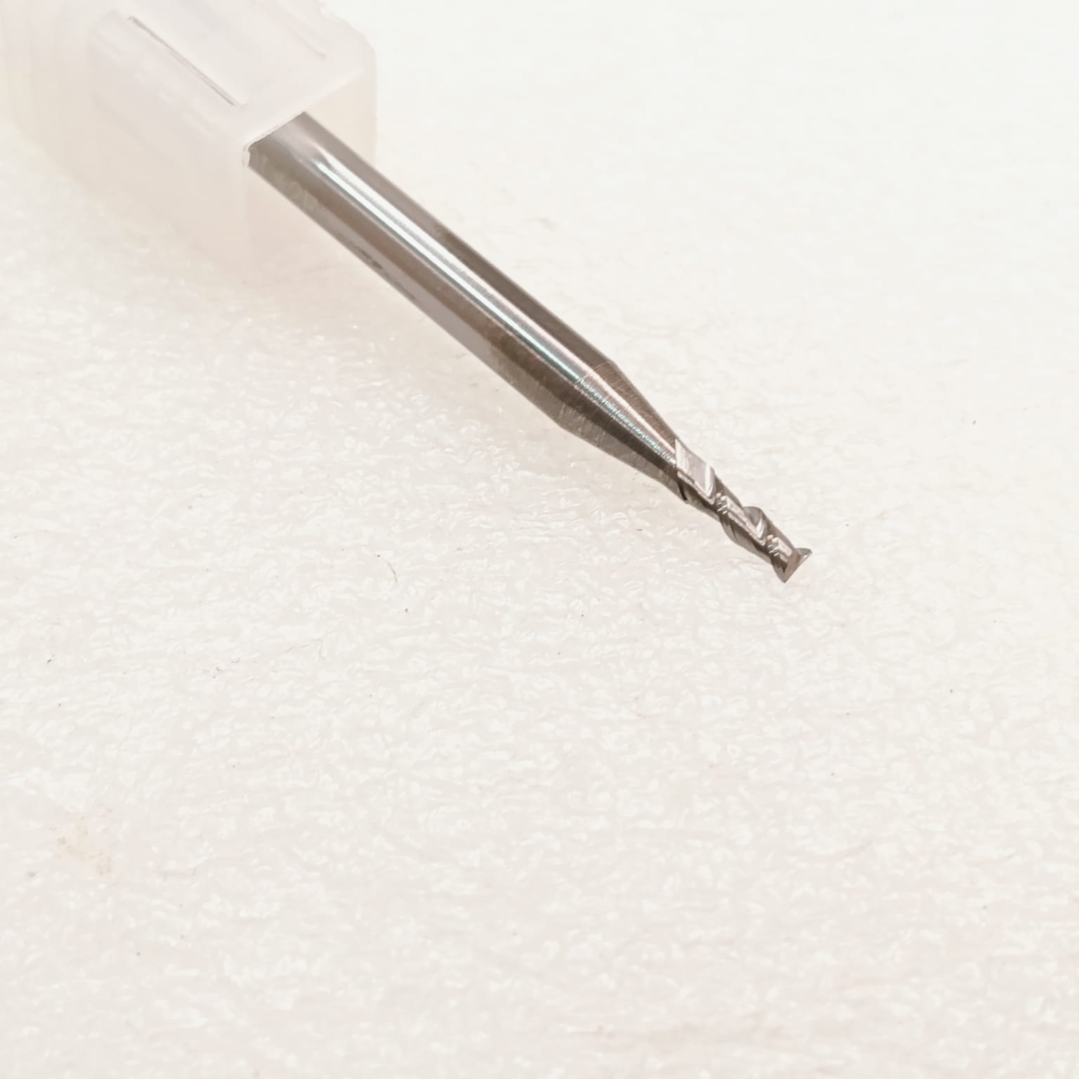 45ALE 3.0xD3x9x50 2f uncoated Fine Polished - Image 3